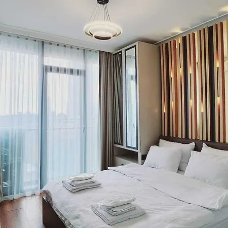 Mecidiyekoy Apartment